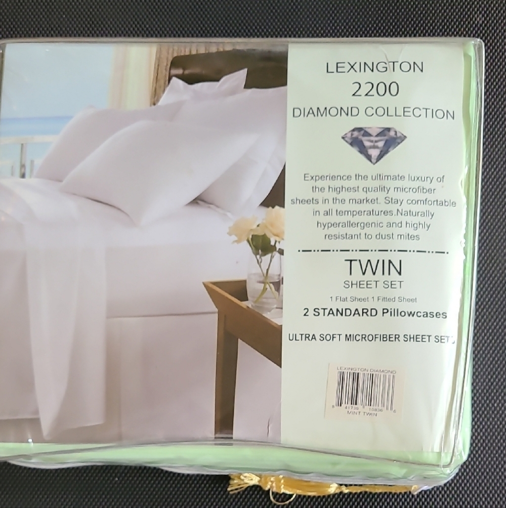 2200 Diamond Collection Twin Sheet Set - Mint Green